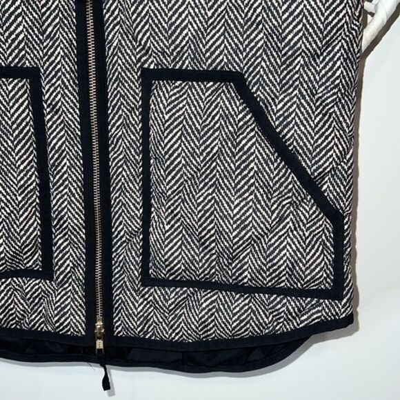 J. Crew black and tan duvet filled puffer vest size xsmall - Picture 2 of 6